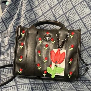 NWT Betsey Johnson 🌷 Tulip 🌷Floral Embroidered Black Handbag